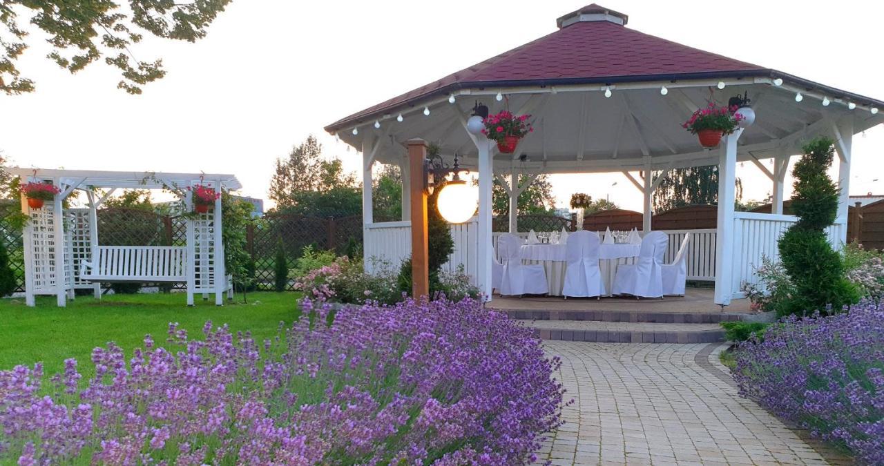 Bed and Breakfast Confero à Nysa Extérieur photo